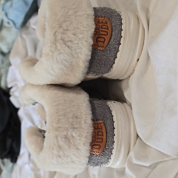 Hey Dude Wendy Fold Plaid - Picture 2 of 6